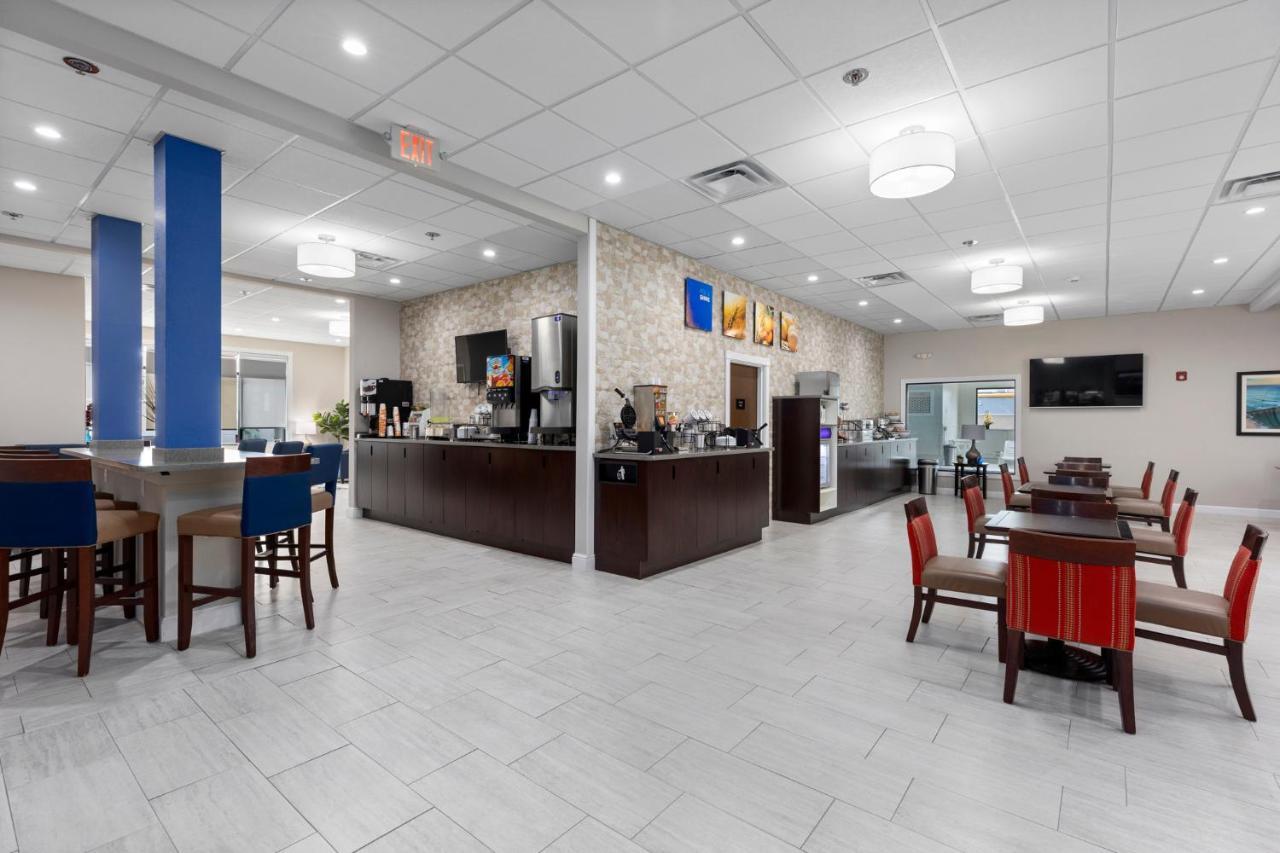 Comfort Inn & Suites St Louis-Hazelwood Extérieur photo